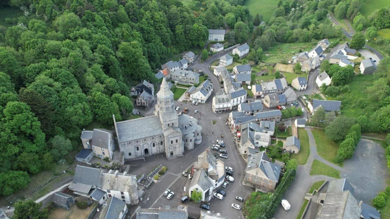 Rose, 4 Pers. Villa Saint Antoine, Orcival, Sancy Exteriér fotografie